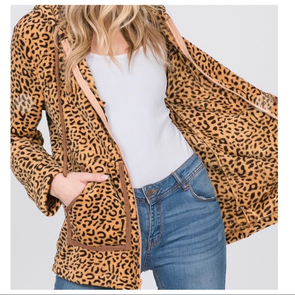Chic Leopard Print Zip up Hooded Jacket - Picture 2 of 6